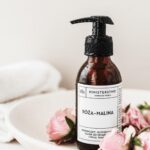 Olejek do mycia twarzy i demakijażu róża - malina.